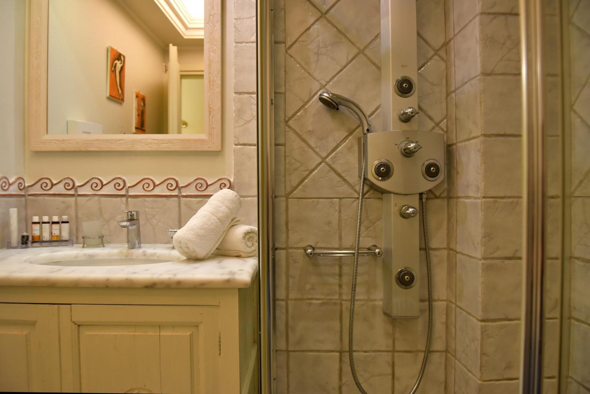 Angelica Traditional Boutique Hotel Hydra  Bilik gambar